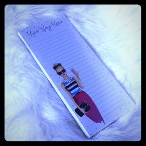 Go fabulous fashion notepad